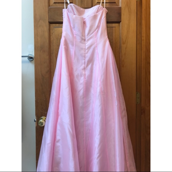 GORGEOUS Pink Prom Princess Dress - Picture 4 of 8